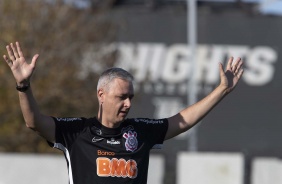 Tiago no primeiro treino do Corinthians nos EUA