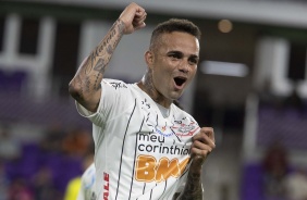 Luan marcou os dois gols do Corinthians contra o New York City, pela Florida Cup