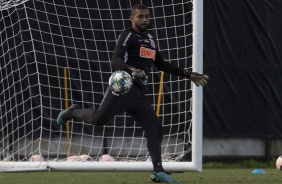 Goleiro Filipe no treino desta sexta-feira em solo americano