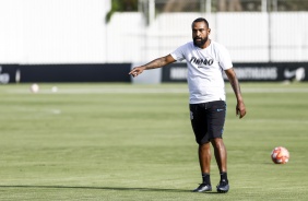 Treinador Coelho treina o Sub-20 para duelo contra o Internacional, pela Copinha