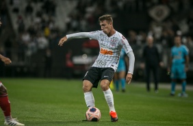 Lucas Piton durante a partida contra o Botafogo-SP