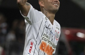Luan comemora seu gol contra o Botafogo-SP, pela estreia do Paulista 2020