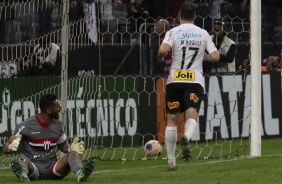 Mauro Boselli marcou três gols contra o Botafogo-SP, pelo Paulistão