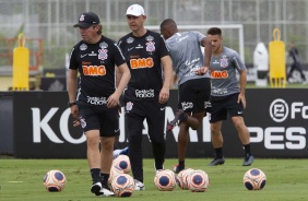 Anselmo e Tiago Nunes durante o treinamento deste sbado no CT Joaquim Grava