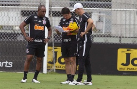 Comissão técnica comanda o treino deste sábado no CT Joaquim Grava