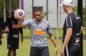Gabriel e Tiago Nunes no treino deste sábado no CT Joaquim Grava