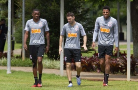 Marllon, Boselli e Gustavo no treino deste sbado no CT Joaquim Grava