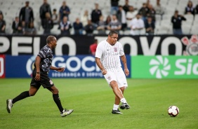Vampeta participou do jogo festivo pelos 20 anos do Mundial de 2000, na Arena Corinthians