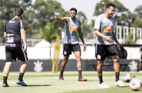 Gustavo e Sidcley participam de treino nesta terça-feira