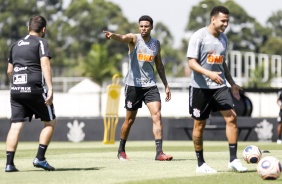 Gustavo e Sidcley participam de treino nesta tera-feira