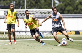 Vital, Gabriel e Cantillo no treino desta tera