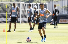 Volante Gabriel em treino no CT Joaquim Grava nesta tera-feira