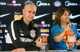 Tiago Nunes durante a coletiva de imprensa aps o clssico contra o Santos