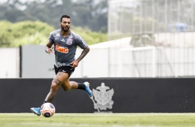 Michel Macedo no treino do Corinthians na manh desta quinta-feira