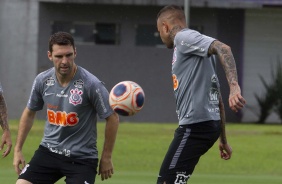 Boselli e Luan durante o treino da tarde desta sexta-feira