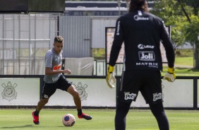 Cantillo e Cssio durante o treino da tarde desta sexta-feira