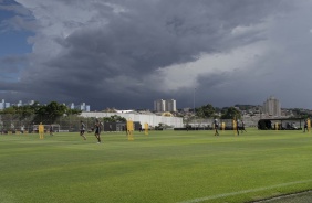 Os atletas treinaram com um temporal armado nesta sexta-feira