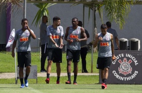 Matheus Dav, Pedro Henrique, Marllon e Gabriel no gramado do CT Joaquim Grava