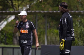 Tiago Nunes e Cássio no CT Joaquim Grava