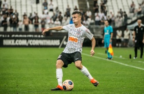 Lucas Piton foi titular na partida entre Corinthians e Inter de Limeira