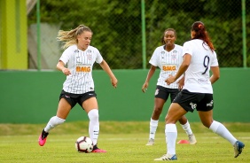 Andressinha e Pmela antes do jogo contra o Palmeiras