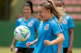 Andressinha no aquecimento antes da partida contra o Palmeiras