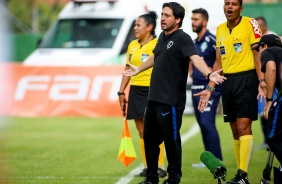 Arthur Elias, tcnico do Corinthians, durante o jogo contra o Palmeiras