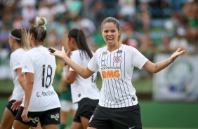 Érika marcou um dos gols do Corinthians na vitória diante do Palmeiras