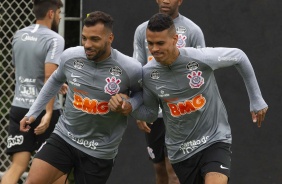 Gustavo e Sidcley durante o treino desta tera-feira