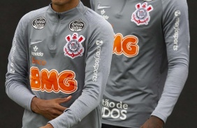 Pedrinho e Marllon durante o treino desta tera-feira