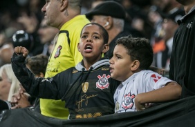 Criançada também marcou presença na torcida na Arena Corinthians