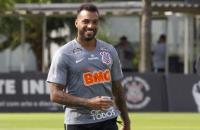 Michel Macedo durante treino do Corinthians na tarde desta sexta-feira