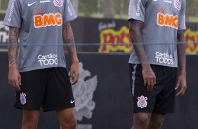 Pedro Henrique e Gil durante treino desta quarta-feira