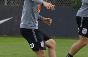 Lucas Piton durante o treino da manhã desta sexta-feira
