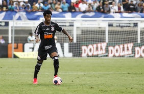 Gil durante a partida contra o Água Santa