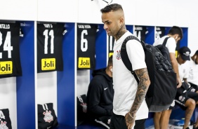 Luan no vestiário do Distrital de Inamar, antes da partida contra o Água Santa