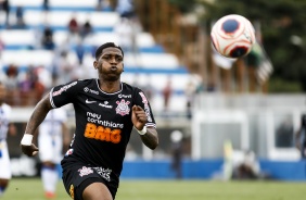 Yony González no duelo contra o Água Santa, pelo Paulistão