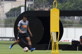 Éderson participa pela primeira vez de atividade no CT