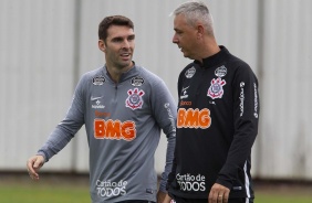 Mauro Boselli e Tiago Nunes nesta sexta, no CT Joaquim Grava