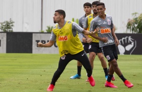 Gabriel e Pedrinho durante o treino desta quarta-feira