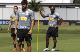 Bruno Mndez, Vagner Love e Gabriel em treino desta manh