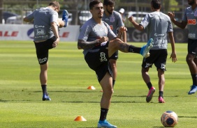 Fagner durante o treino desta sexta-feira