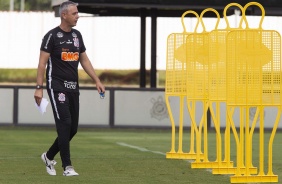 Tiago Nunes durante atividade no treino desta sexta-feira