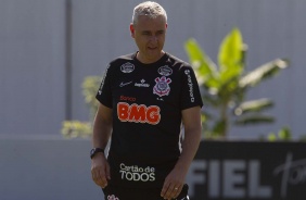 Tiago Nunes no treino desta sexta-feira