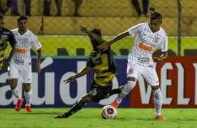 Cantillo em ação durante o jogo contra o Novorizontino