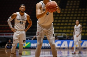 Douglas Santos, Ala do Corinthians, na vitria contra o Mogi