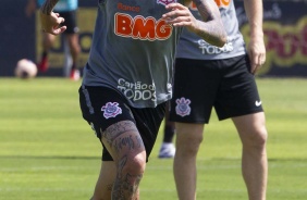 Luan durante treino no CT Joaquim Grava nesta quarta-feira