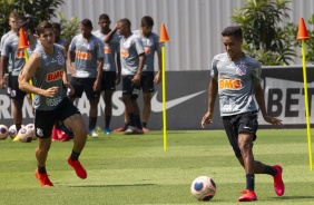 Pedrinho e Vital durante o treino desta quinta-feira