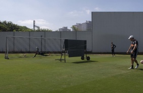 Walter em treino desta quarta-feira no CT Joaquim Grava