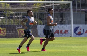 Ramiro e Danilo Avelar no CT Joaquim Grava